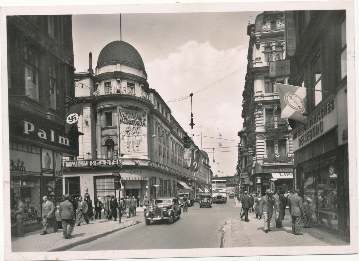 Deutsches Reich,Drittes Reich, Ansichtskarte 1942 Berlin Friedrichstr ...