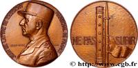 FRANCE Médaille, Maréchal Jean de Lattre de Tassigny ARMÉES 1952 (71,5mm, 173,08g, 12h) -