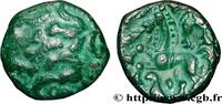 FRANCE Bronze aux loups affrontés et au cheval AMBIANI (Area of Amiens) Amiens (80) c. 60-40 AC. (13mm, 2,21g, h) -