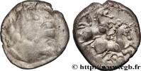 FRANCE Drachme aux deux chevaux, tête moustachue, série A PICTONES / BITURIGES - MID-WESTERN, Unspecified Ier siècle avant J.-C. (16,5mm, 3,06g, 12h) -