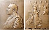 FRANCE Plaquette, Professeur Paul Bar MÉDECINE - ACADÉMIES, FACULTÉS, UNIVERSITÉS ET ÉCOLES 1907 (69mm, 136,32g, 12h) -