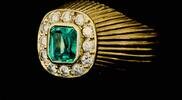 Vintage Art Deco Signet Ring In 18k Gold With Emerald And Small Diamonds -