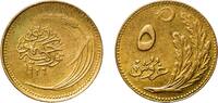 Turkey 5 Kuruş Turkey Republic 1926 5 Kuruş Aluminium bronze (91% Copper, 9% Aluminium) Turkish State Mint (355910) 4.07g XF KM 835 Schön 352. -