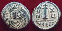 Byzantine Empire Decanummium MAURITIUS TIBERIUS, MAURICE TIBERE, Decanummium Theoupolis (Antioch) 582-602, Cippe et croix, 2,85 grms, Doc.208 TB/TTB+ -