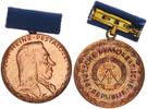 DDR Orden Pestalozzi-Medaille für treue Dienste in Bronze -