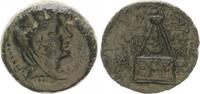 Antike / Phrygien, Apameia Provinzialprägung AE 21 Phrygien AE 21, Apameia Av. Artemis RV: Artemiskultstatue -