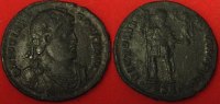 Römische Kaiserzeit - Iovianus Doppelmaiorina AE-Doppelmaiorina des Iovianus Rv: Kaiser, VICTORIA ROMANORVM / TESA -