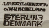 Dänemark / Kopenhagen 1945-1951 Fischmesser / Pyramide / Entwurf: Harald Nielsen 1926 / Ausführung Georg Jensen 2-3