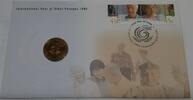 Weltmünzen Australia Int'l Year of Older Persons Commem $1 UNC Coin w/Stamps in FDC -