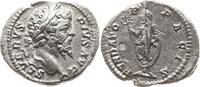 Römisches Kaiserreich Denar Septimius Severus, 193 - 211, Kaiser steht n.l. mit Toga, hält Zweig und Buch -
