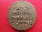 Fechtsport / Deutsche Meisterschaften 1932 Bronzemedaille Deutsche Meisterschaften Säbel-Fechten Offenbach a.Main EF