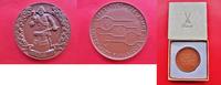 Meissner Porzellan / Ruhla große Medaille 125 Jahre Uhrenwerk Ruhla DDR - braunes Böttgersteinzeug - selten - o 80mm ! -