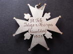 Weimaer Republik Medaille St. Seb. Jäger Corps Düsseldorf 1928 versilbert emailliert EF
