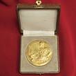 Sudetenland Tschechoslowakei Vergoldete Bronzemedaille mit Originalbox o.J. Handelskammer Gewerbekammer Reichenberg (Liberec) Treue Mitarbeit Unc Gilt Bronze w original box