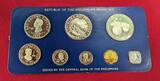 Philippinen 1 Sentimo bis 50 Pisos KMS 1977 Kursmünzensatz - Proof Coinage of the Philippines Proof set with box & coa