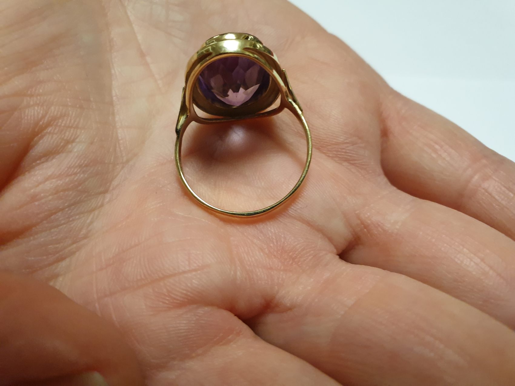 Zauberschöner 585er Gold on sale Ring mit Amethyst und Brillanten,5,8 Gr.