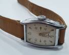 mechanische Armbanduhr vintage Antike Uhr, Handaufzug mit starken Gebrauchsspuren, Funktionsfähig