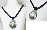  Collier Kette Halskette mit Tropfenanhänger aus Perlmutt getragen und b... 25.14 £  +  8.67 £ shipping