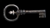 Medieval & later artifacts High quality Gothic renaissance chest key, 15th./16th century -