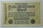 Weimar 10 Millionen Mark Rosenberg Nr. 105 a, WZ: Hakensterne, KN 6 atellig, FZ: BK -